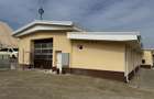 Hală formata din 2 corpuri 440 mp , H - 4 - 6 metri, Valea Lupului - 2