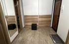 Apartament 2 camere, hol patrat, logie + balcon, mobilat si utilat - 12
