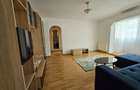 Micro 4 Targoviste, inchiriere apartament 3 camere, etaj 3/4 - 2