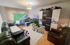 Apartament 3 camere, 2 Bai, Decomandat, 65 mp, Centrala proprie, Anvelopat - 1