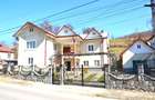 Casa 7 camere + 1000 mp  teren, ideala pensiune - Runcu zona Leaota. - 2