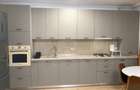NOU / SUPERB/ LOC PARCARE/ ZONA PIPERA / CURTE GENEROASA