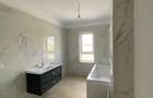 Duplex 1/2 - P+1+M, 160 mpU+terasa, 3 bai, 290 mpT - VANZATOR p. fiz, COMISION 0 - 8