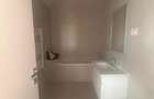 vanzare 2 camere 2 bai The Level  parcare inclusa - 9