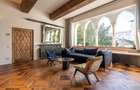 Restored Historic Villa in the Prestigious Dacia Area - 3