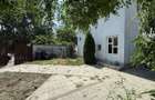 Casa cu 7 camere de vanzare in zona *Regie-Belvedere* - 1