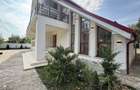 Proprietate superba in Snagov rezidential sau comercial - 18