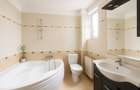 Apartament 3 camere - 2 bai - 80 mp - pivnita - loc parcare - Calea Dumbravii - 6