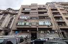 Garsonieră de închiriat, renovată, langă metrou Universitate