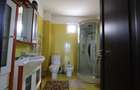 Casă individuală ideală pentru două familii sau locuință cu spațiu de lucru - 10