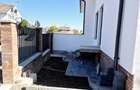 Duplex in Dambul Rotund  cu front la doua strazi - 4