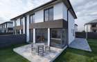 Casa tip duplex 4 camere Selimbar zona Triajului