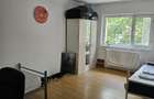 Apartament cu trei camere , decomandat , et.2, Lipovei - 1