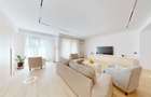 Penthouse Aviatorilor - 1