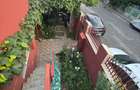Vila de vanzare cu 2 apartamente individuale in Cartierul 23-metrou Republica - 25