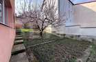 Casa de inchiriat, 7 camere, 230 mp + 415 mp teren, garaj - Gruia - 4
