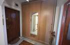 Apartament cu 2 camere de vanzare, zona scoala 7 - 7
