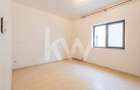 Apartament 4 camere si Curte Proprie | Parcare Inclusă - 3