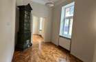 Apartament in vila, curte individuala, parcare auto, strada Avram Iancu - 8
