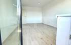Apartament cu 2 camere decomandat, etaj 10/10 - Tractorul - 2