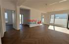 Casă exclusivistă pe un singur nivel – Finisaje premium și loca&# - 3