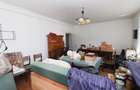 Apartament spatios in vila etaj 1 - 3