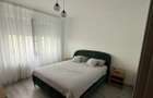 Apartament cu 3 camere decomandat, etaj intermediar,  zona Alexandru cel Bun - 2