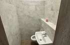 Spatiu comercial de vanzare  ,98 mp , BMW - 7