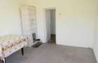 Proprietate cu 2 hale si casa la inchiriat,teren 1350mp - 15
