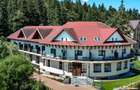 Pensiune / hotel de vanzare / parteneriat, Predeal, Brasov - 1