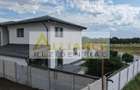 Casa Individuala - 4 camere - 2 bai -  278mp teren - 5