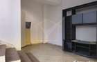 Casa cu CF spatiu comercial, curte comuna, Gruia - 10