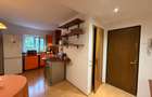 Apartament în bloc de 3 etaje,aproape de metrou Aurel Vlaicu,str Prometeu - 5