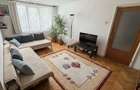 Apartament 3 Camere,Piata Trapezului,et.2/4,Amenajat,loc parcare,Liber - 1