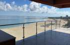 Duplex cu vedere spectaculoasă la mare