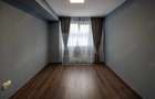 Apartament 3 camere- zona Tractorul - 4