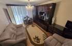 Apartament 3 camere,et.1,bloc izolat,70mp,lift nou,pivnită - 1