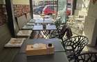 Bistro , cafenea la cheie  ultracentral