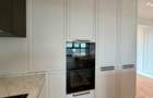 Penthouse cu 4 camere // terasă 70 mp / 200 mp / 3 parking / Straulesti