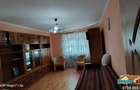 De vanzare apartament 2 camere etajul 3, Micro 40 - 4