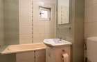 Apartament cu 3 camere de inchiriat in Racadau ,et 1/4 cu loc de parcare - 11