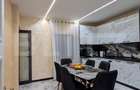 Casa de vanzare, 300 mp, zona Sud - 18