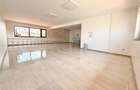 Spatiu generos in Mosnita Noua ideal pentru activitati, cursuri, dansuri, yoga s - 7