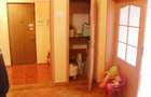 ,3 cam in vila,2 intrari,parter,PARCARE 2 -3 AUTOTURISME, - 4