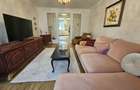 Apartament 3 camere 2 locuri de parcare si boxa , Strada Carpati - 6