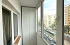 Rahova, et. 4/10, semidecomandat, constr. 1983, bloc stradal, 2 balcoane - 17
