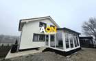 Casa 3 Camere, 2 Bai, 670mp Teren - 1
