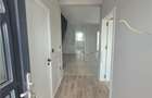 DUPLEX INDIVIDUAL -   Despartit prin camera Tehnica  - bucatarie inchisa -  2 Fr - 6