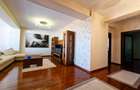 De închiriat Apartament de 3 Camere, Vedere la Mare, în Centru, 180mp utili. - 3