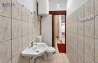 Piata Sfatului, 41 mp., ideal regim hotelier, de renovat la interior, acces usor